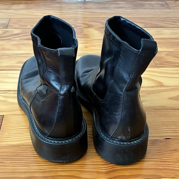 Kenneth Cole New York Square Toe Chelsea Ankle Boot Size 9 main image 11